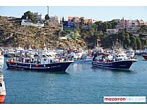 Puerto de Mazarrón vivió este domingo un multitudinario homenaje a la Virgen del Carmen, patrona de los pescadores - Foto 17