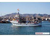Puerto de Mazarrón vivió este domingo un multitudinario homenaje a la Virgen del Carmen, patrona de los pescadores - Foto 7
