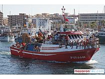 Puerto de Mazarrón vivió este domingo un multitudinario homenaje a la Virgen del Carmen, patrona de los pescadores - Foto 28