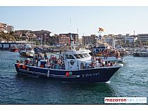 Puerto de Mazarrón vivió este domingo un multitudinario homenaje a la Virgen del Carmen, patrona de los pescadores - Foto 30