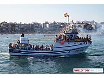 Puerto de Mazarrón vivió este domingo un multitudinario homenaje a la Virgen del Carmen, patrona de los pescadores - Foto 35