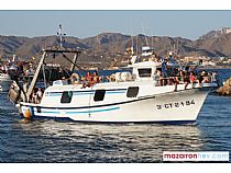 Puerto de Mazarrón vivió este domingo un multitudinario homenaje a la Virgen del Carmen, patrona de los pescadores - Foto 74