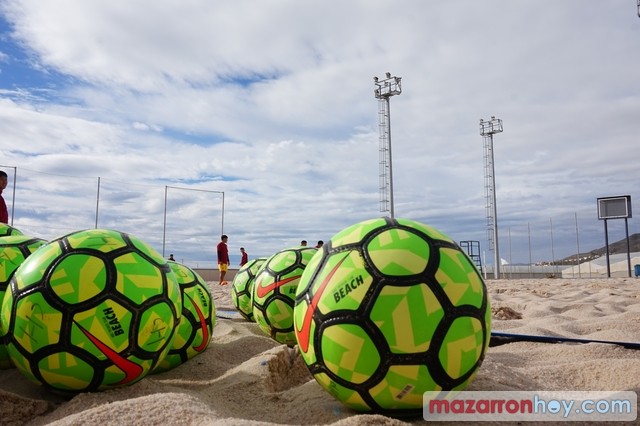 Entrenamiento Selección China de Fútbol Playa en Mazarrón - 21