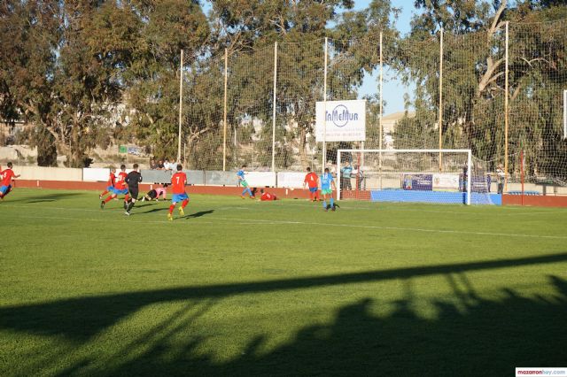 MAZARRON F.C.  0-0  C.D. BALA AZUL. Domingo 24 abril. - 23