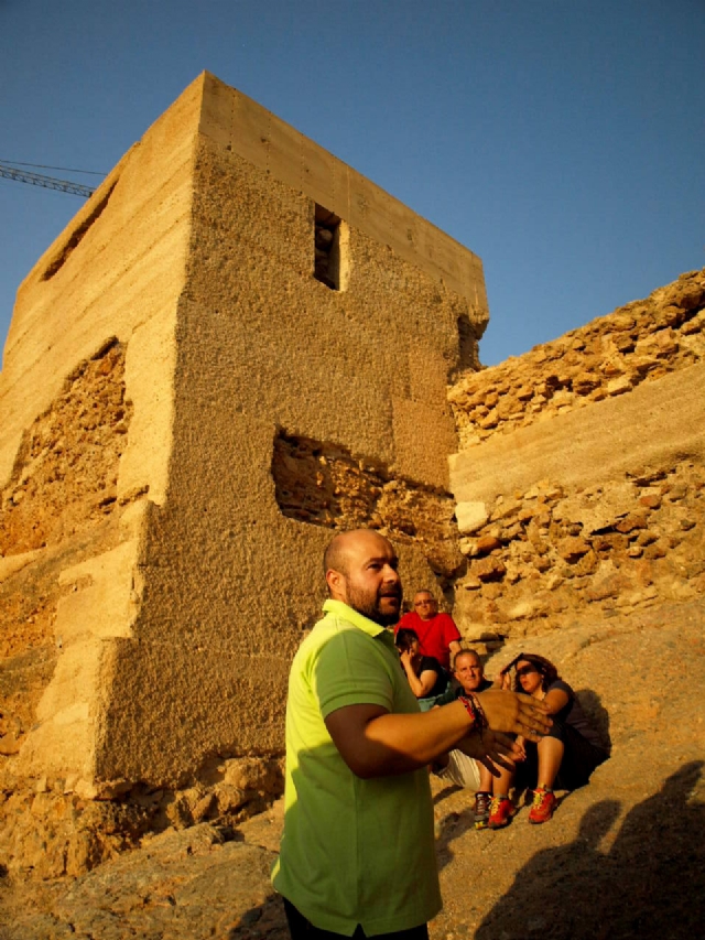 Se despiden hasta Septiembre las visitas nocturnas al Castillo de Alhama.