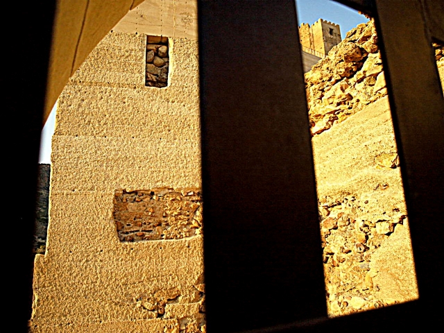 Se despiden hasta Septiembre las visitas nocturnas al Castillo de Alhama.