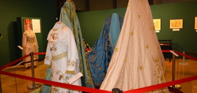 Inauguración de la exposición ´El Rosario de María. Gloria y Pasión´.