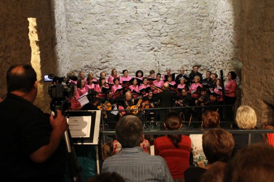 Presentación de un nuevo disco compacto del Grupo Folklórico Villa de Alhama 