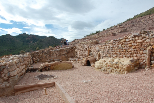 Viaje cultural al Yacimiento Arqueológico de La Bastida (Totana).