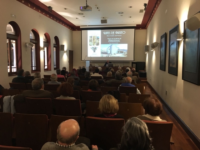 Conferencia de José Baños en el Real Casino de Murcia