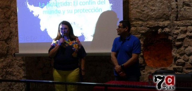 Conferencia Conferencia