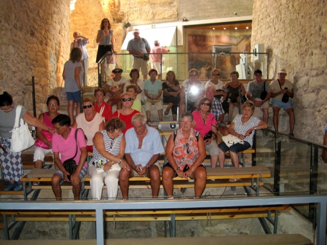 Mayores de toda España visitan Alhama y el Museo Arqueológico