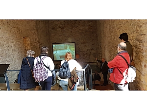 Alumnos de la Universidad de Murcia visitan el Museo Arqueológico Los Baños