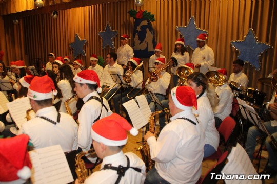 El concierto de la Banda Juvenil San Juan Evangelista fue un rotundo éxito.