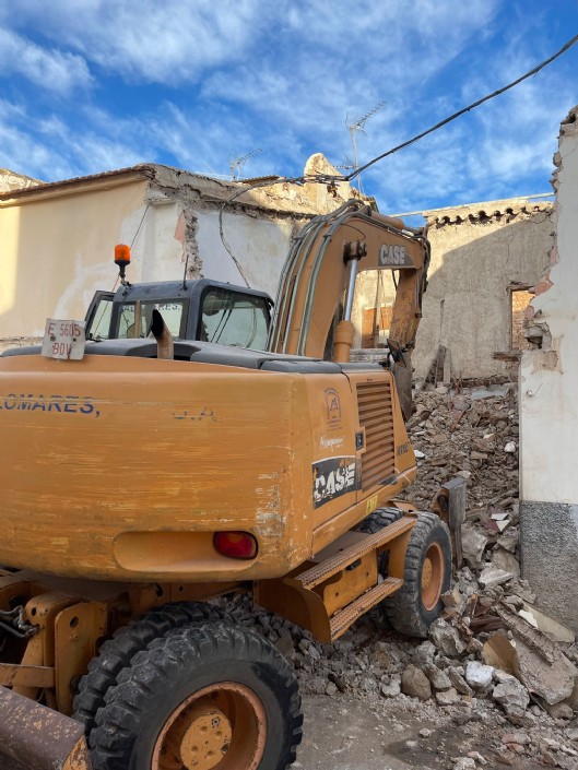 Comienzan los trabajos de demolición para la ampliación de la sede.