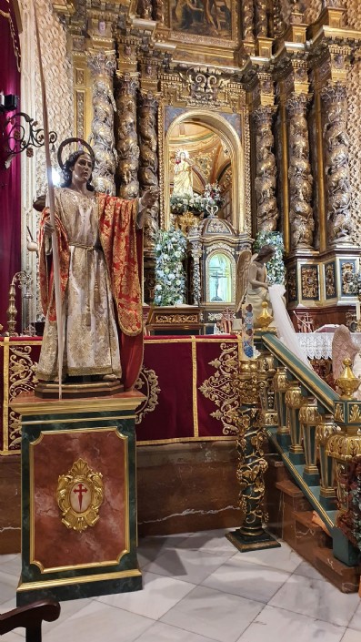 La Hdad. de San Juan Evangelista celebra esta tarde una Eucaristía en la Parroquia de Santiago el Mayor a las 19:00 horas, en honor a su titular San Juan Apóstol y Evangelista.