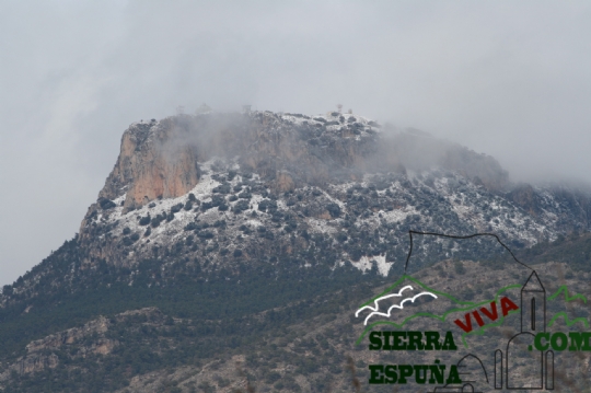 HOY DIA 19 NEVADA EN LAS PARTES MAS ALTAS DE SIERRA ESPUÑA