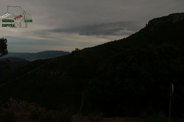 Paisaje y carrascas en Collado Bermejo y Peña Apartada en Sierra Espuña - 9