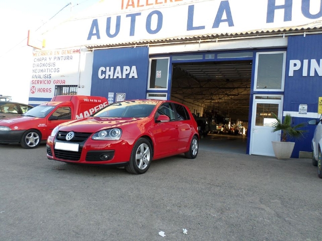 TRABAJO DE PINTURA PINTAR COCHE ENTERO