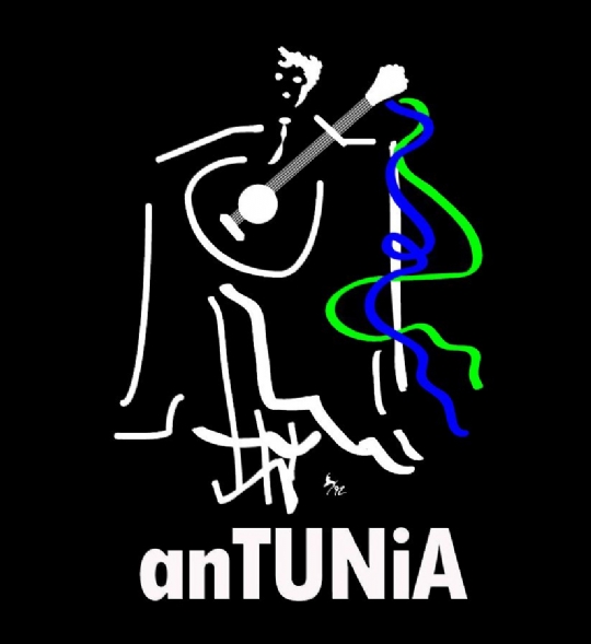 anTUNiA - Tuna de Ciências e Tecnologia da Universidade Nova de Lisboa. (Portugal)
