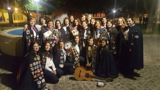 Tuna Femenina Javeriana de Bogotá (Colombia)