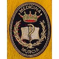 Escudo de la Tuna de la Facultad de Medicina de la Universidad de Murcia.