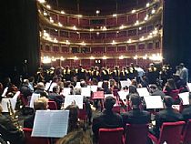 Prueba de sonido en el Teatro Romea de Murcia en la  Gala Inaugural del XXIX Certamen Internacional de Tunas “Costa Cálida”