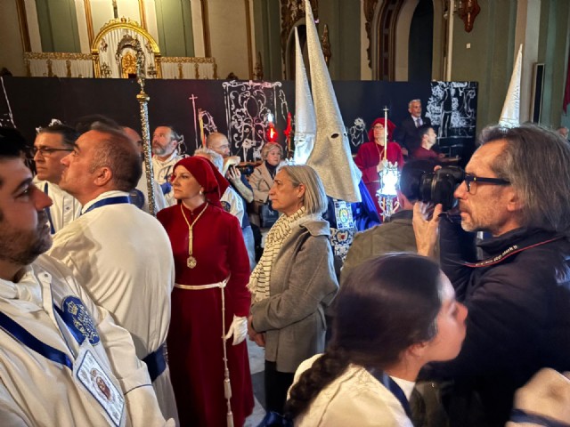 Primera orden de levantada del trono de la Stma. Virgen del Primer Dolor.