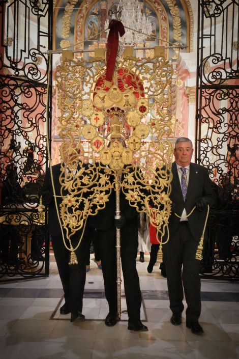 Procesión claustral en la Solemne Eucaristía por el XXV Aniversario de la Coronación Canónica