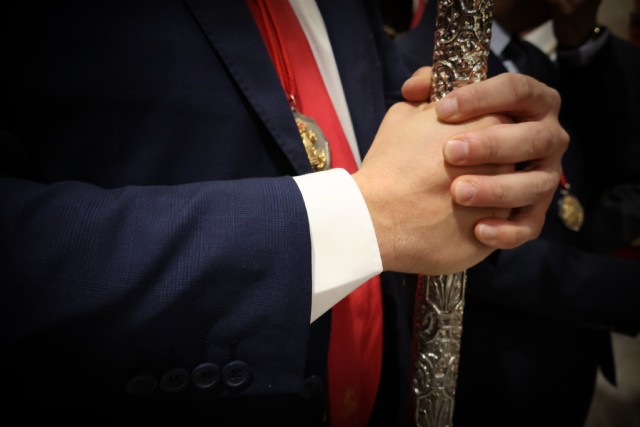 Procesión claustral en la Solemne Eucaristía por el XXV Aniversario de la Coronación Canónica