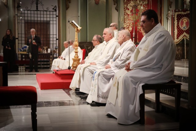 Solemne Eucaristía por el XXV Aniversario de la Coronación Canónica de la Stma. Virgen del Primer Dolor