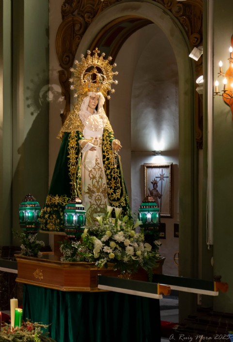 Donación de la Madrina de 2025 del Tercio 'Ntra Sra de la Esperanza'