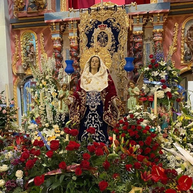 Presentación de recién nacidos a la Stma. Virgen en el Besamano