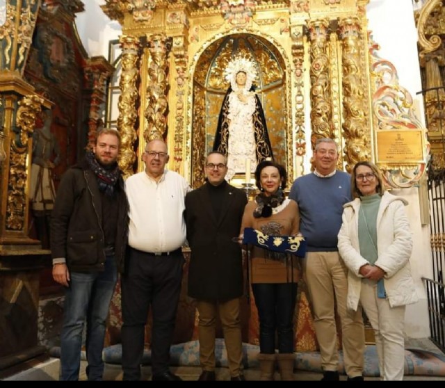 Donación y bendición de fajín a la Stma. Virgen del Primer Dolor