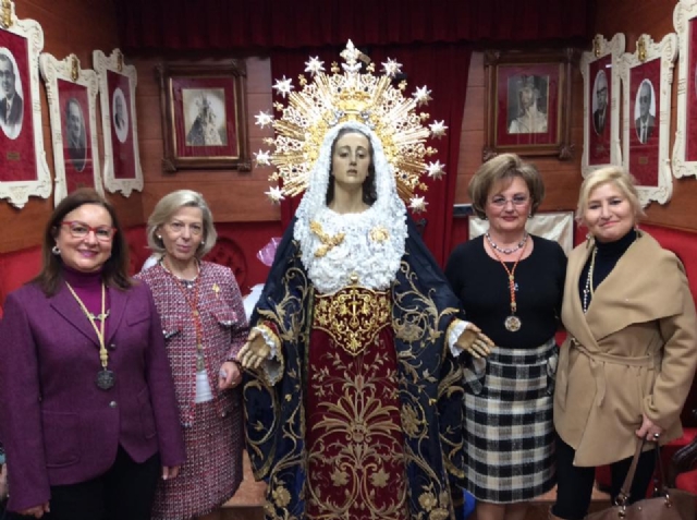 Vestida de la Santísima Virgen del Primer Dolor 2018