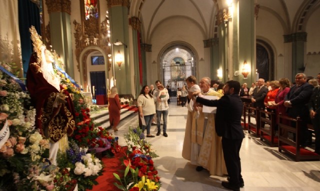 Presentación de los niños en el Besamano (2)