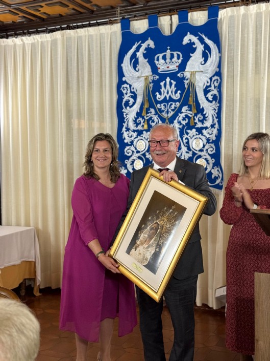 Cena Besamano