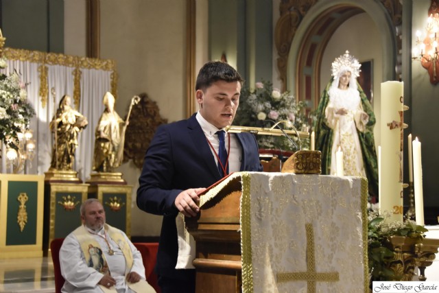 Besamano en honor a la Stma. Virgen del Primer Dolor Besamano en honor a la Stma. Virgen del Primer Dolor