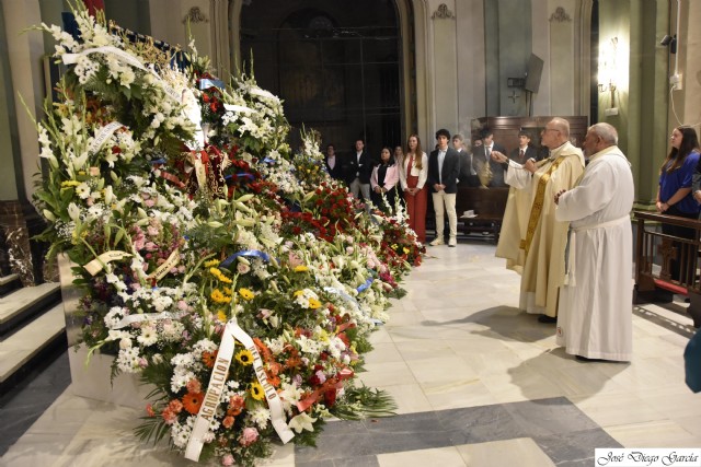 Acto de Besamano a la Stma. Virgen 