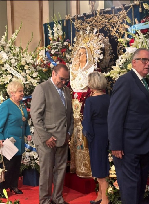 Acto de Besamano a la Stma. Virgen 