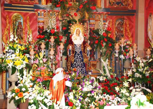 BESAMANO A LA STMA. VIRGEN DEL PRIMER DOLOR. 2008