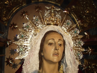 RESTAURACIÓN DE LA CORONA DE CAPILLA DE LA STMA. VIRGEN DEL PRIMER DOLOR