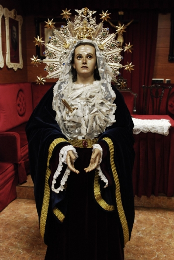 RÉPLICA DE LA IMAGEN DE LA VIRGEN DEL PRIMER DOLOR
