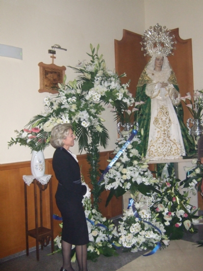 Eucaristía, Solemne Imposición de Nueva Corona y Besamano. Ntra. Sra. de la Esperanza.