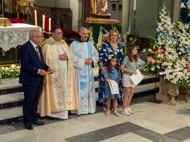 Besamano en honor a la Stma. Virgen del Primer Dolor