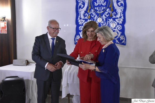 Cena Besamano