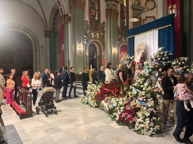 Acto de Besamano a la Stma. Virgen 
