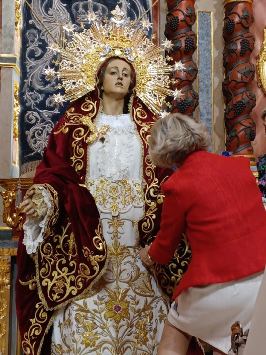 SOLEMNE VESTIDA DE LA STMA. VIRGEN DEL PRIMER DOLOR