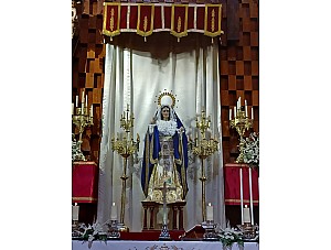 LA VIRGEN DEL GRUPO 