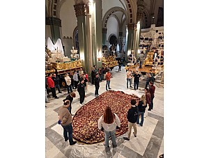 Subida del manto de la Stma. Virgen del Primer Dolor